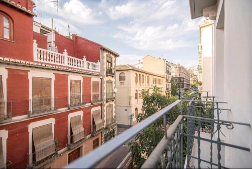 Apartamento Gran Via Granada Exterior foto
